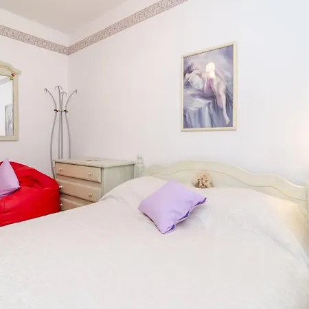 Paco Apartment